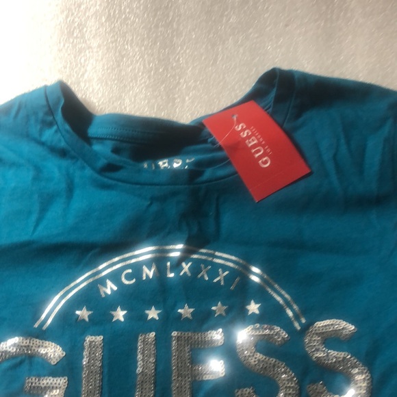 Guess small t shirts. -Color Dark Lagoon - Picture 12 of 12